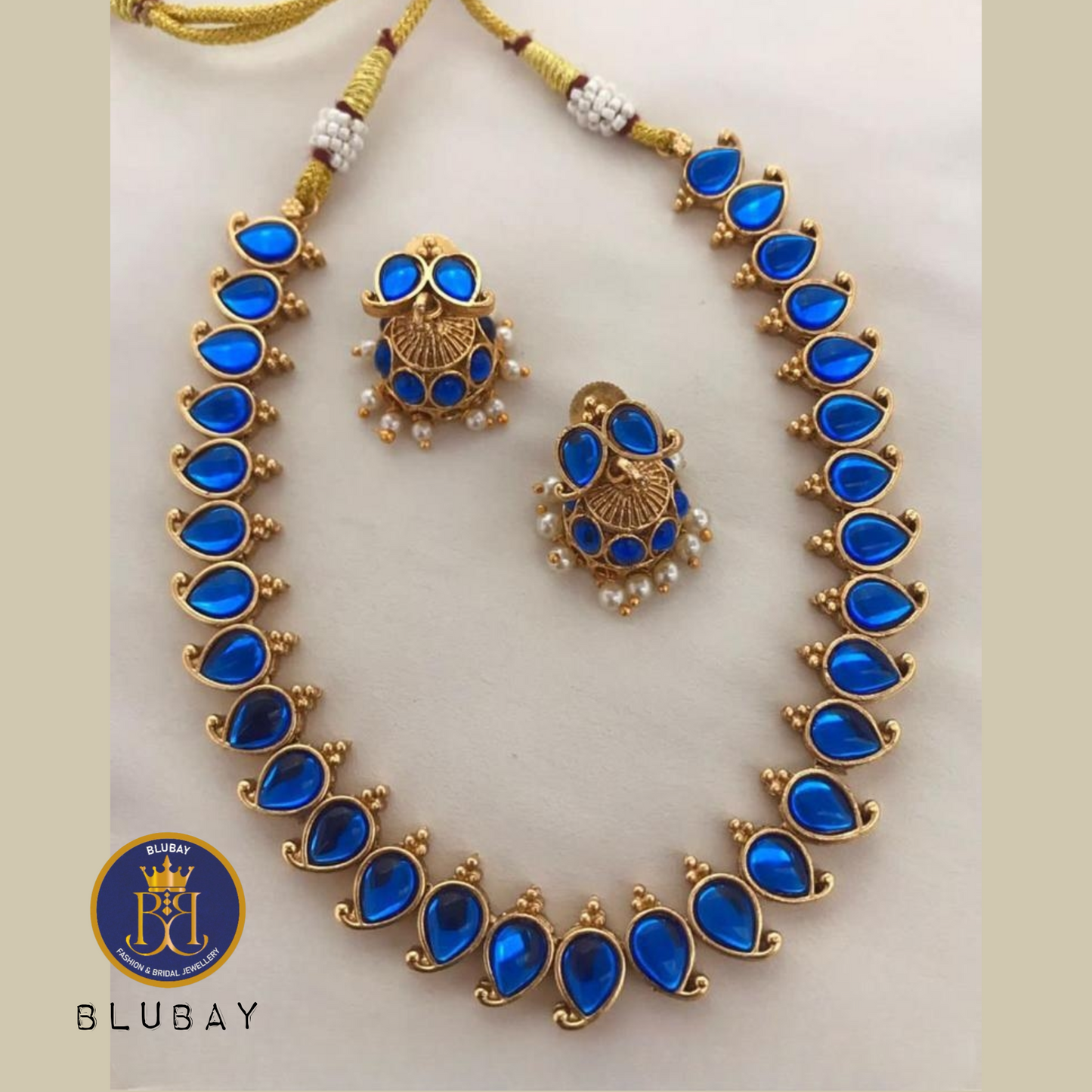 Simple glossy Stone palakka Mango Necklace set