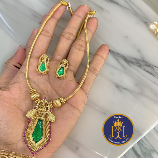 Nagapadam palakka model green enamel premium pendant chain set