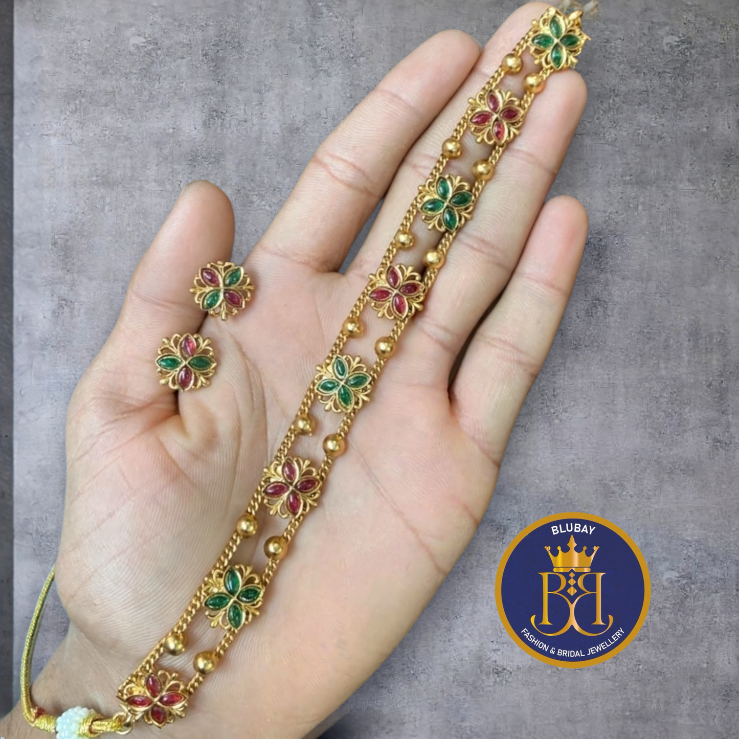 Floral butterfly kemp stones gold chain Choker Necklace set
