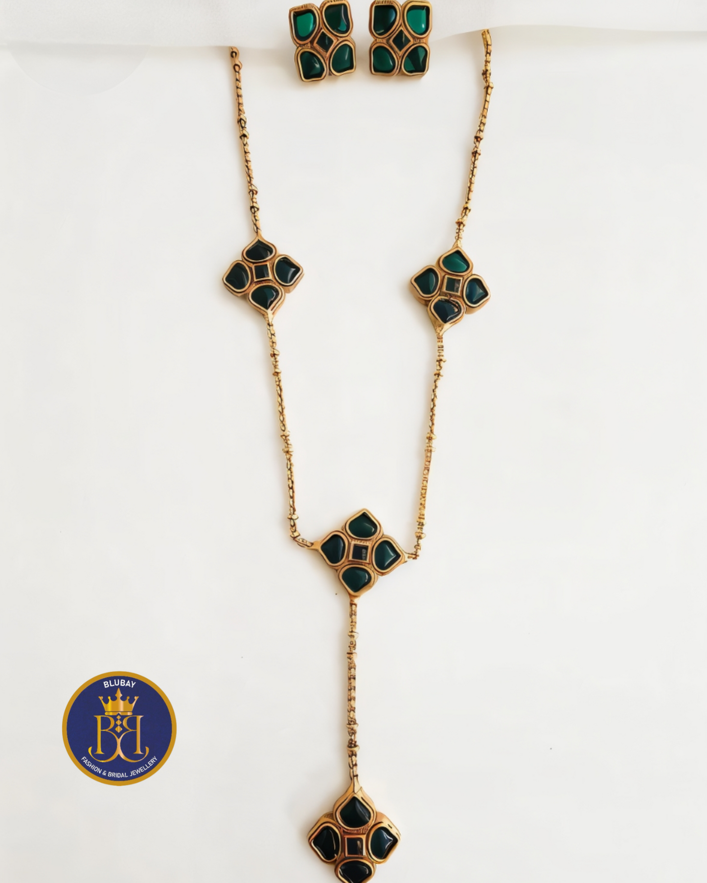 Glossy Stone Geometric green Floral tasseled long pendant chain set