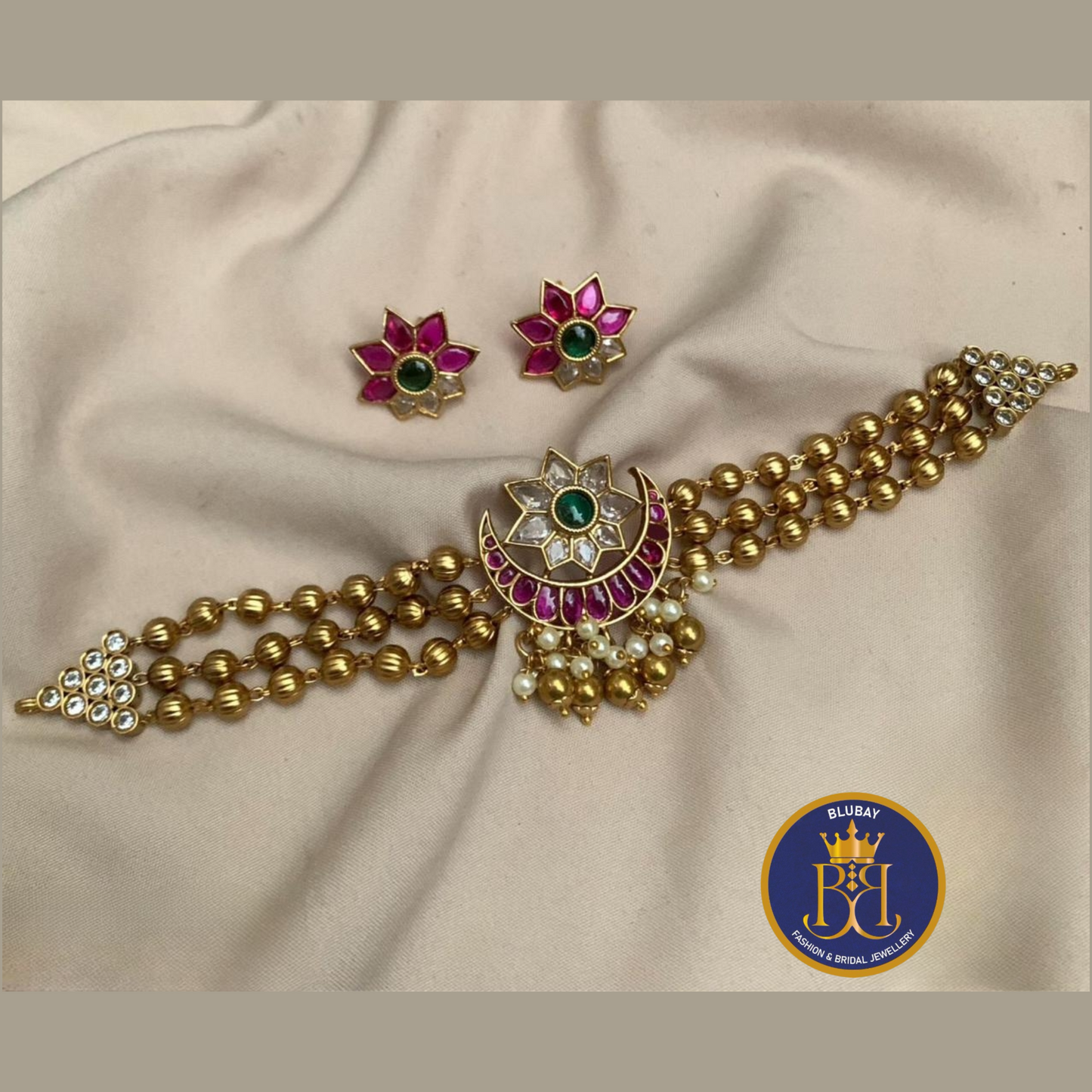 Starry Floral AD pink and white golden bead layered Choker set